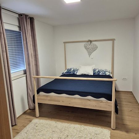 Kruševo Apartments Viki מראה חיצוני תמונה